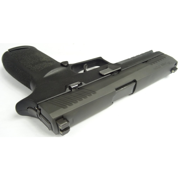 Pistolet samopowtarzalny SIG Sauer P320 kal. 9x19mm